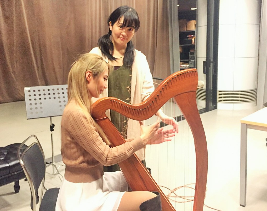 Sarah Alainn-harp