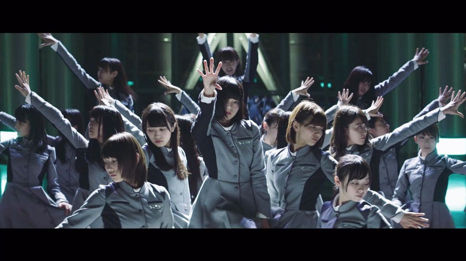 欅坂46『語るなら未来を…』MV