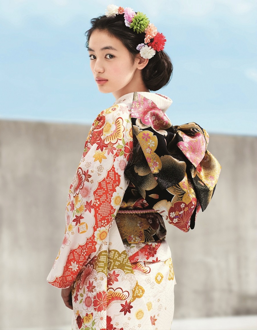 八木莉可子、京都きもの友禅の新イメージモデル 振り袖