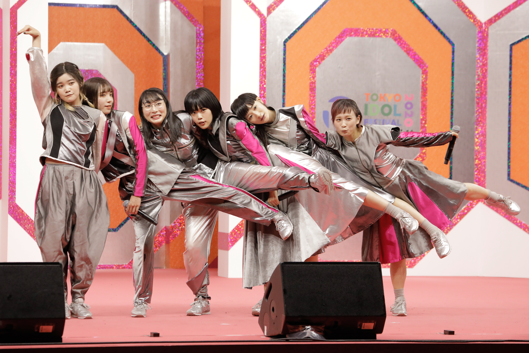 BiSH、6度目のTIF出場！型破りなアイドルを魅せる【TIF2020】＜写真21