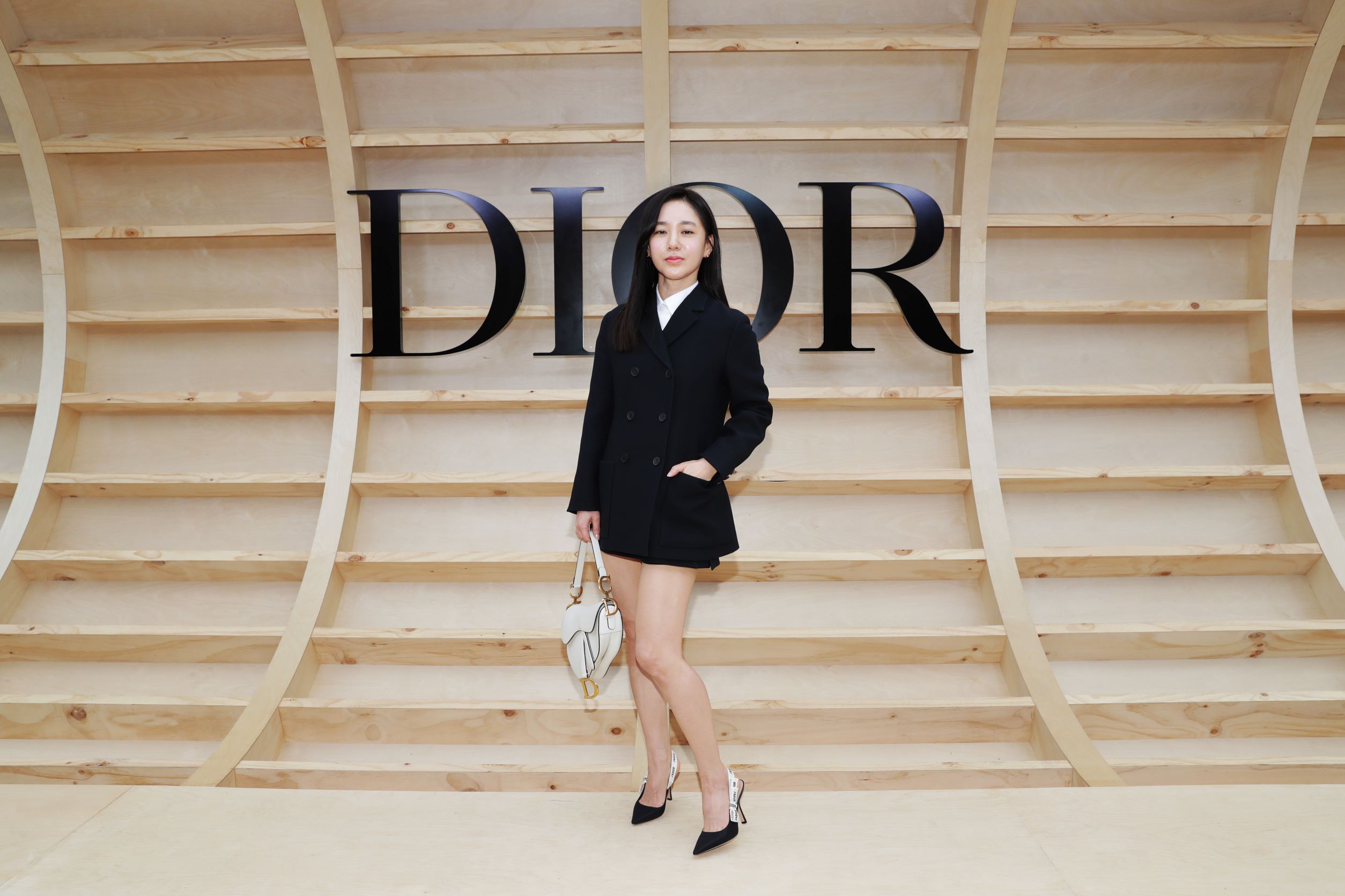 女優のパク・チュミ（Joomi Park）／【DIOR】フォール 2022 ウィメンズ コレクションのショー in ソウル（2022年4月30日）