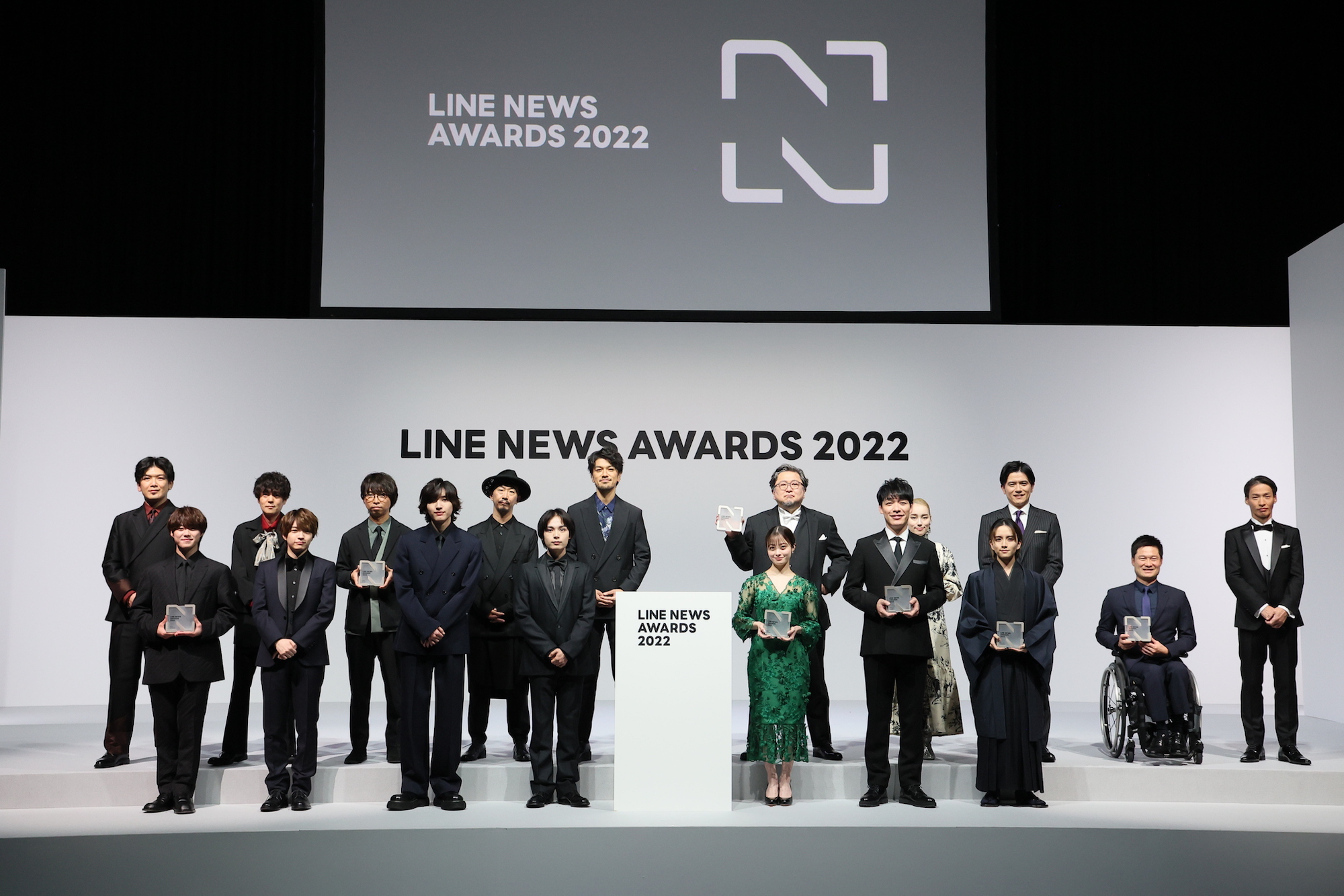 橋本環奈（はしもと・かんな）／『LINE NEWS AWARDS 2022. 2022年12月14日.ACTRESS PRESS