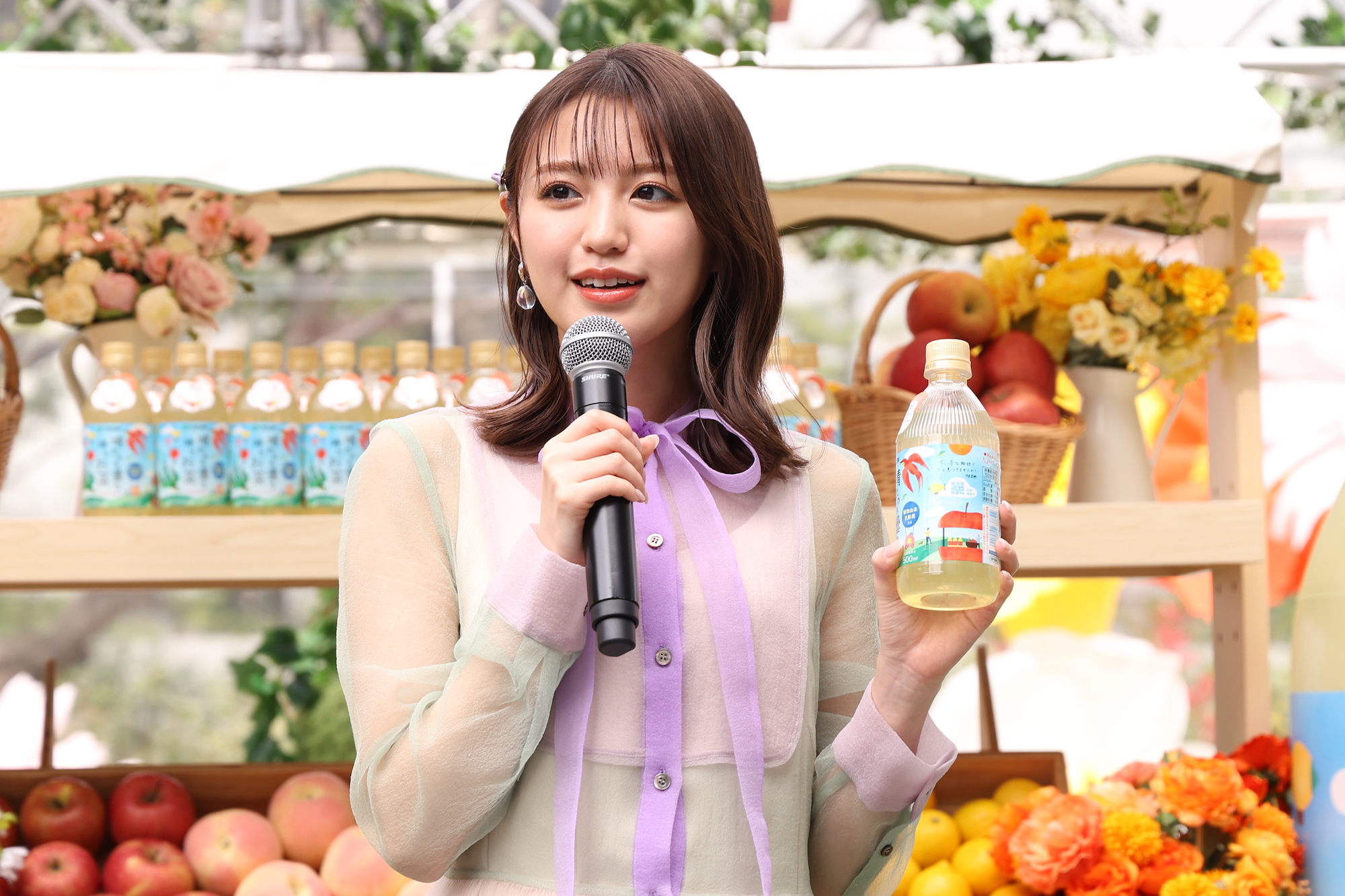 香音／2023年3月31日、東京都内 渋谷キャストガーデンにて開催された、伊藤園の新感覚フルーツティ「晴れのち曇り時々お茶」発表イベントにて