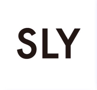 SLY（スライ）