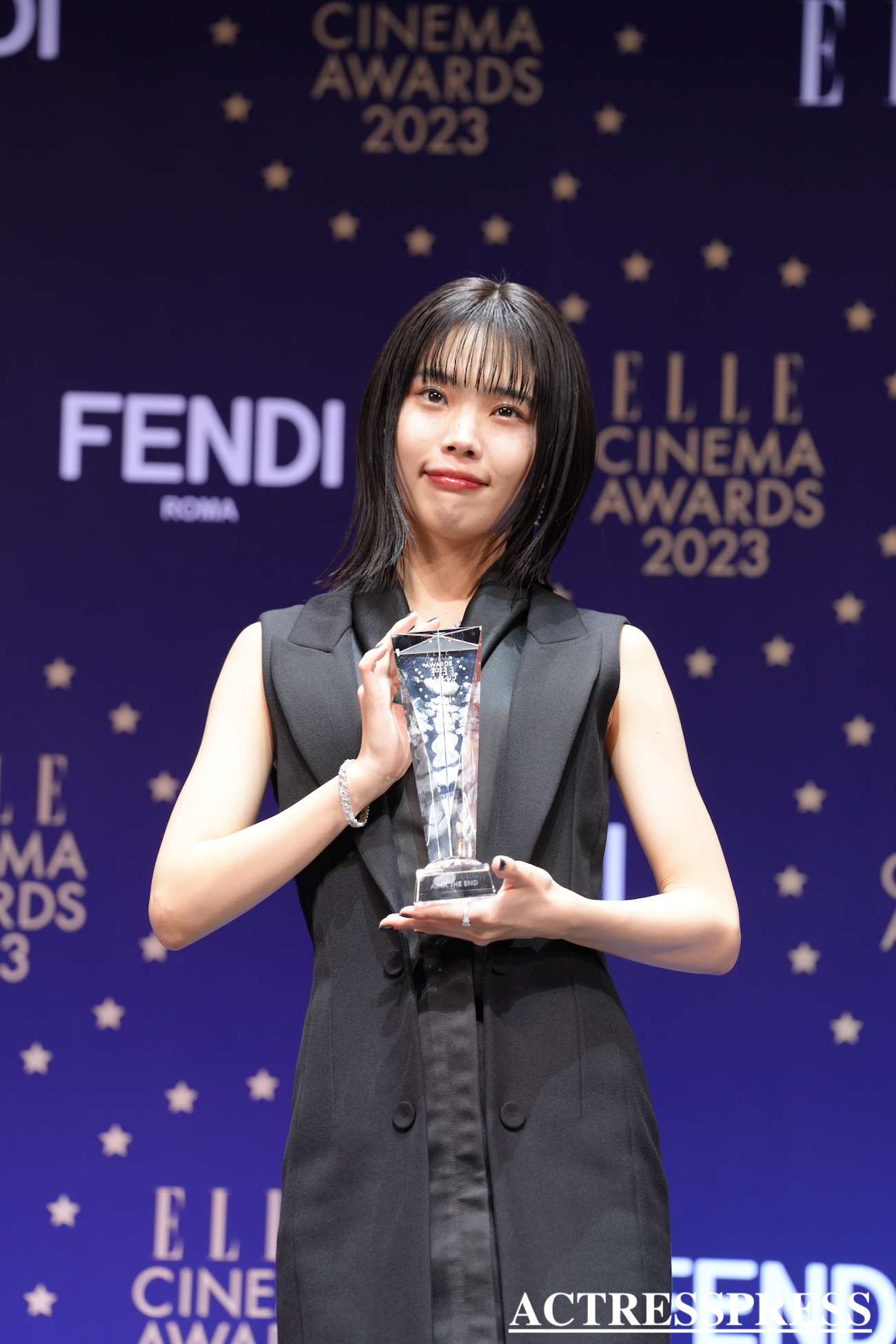 アイナ・ジ・エンド／2023年12月11日、東京都千代田区にて開催された、「ELLE CINEMA AWARDS 2023」の授賞式にて。ACTRESS PRESS
