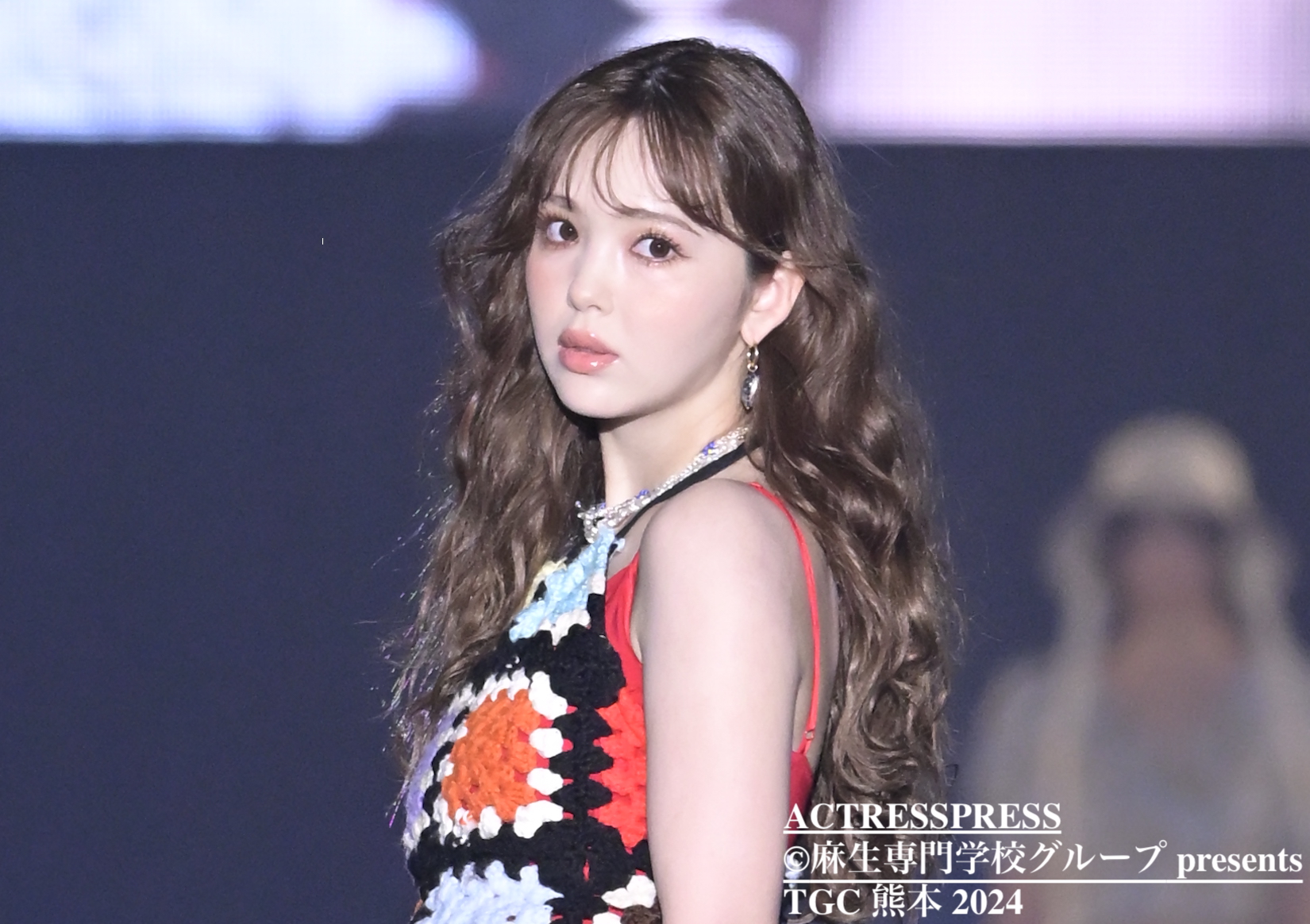 藤田ニコル、ヴィンテージファッションをまとい【TGC熊本2024】トップ