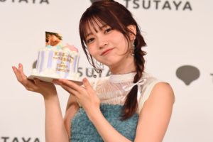 黒嵜菜々子（くろさき ななこ）2024年5月19日。サプライズの誕生日ケーキ