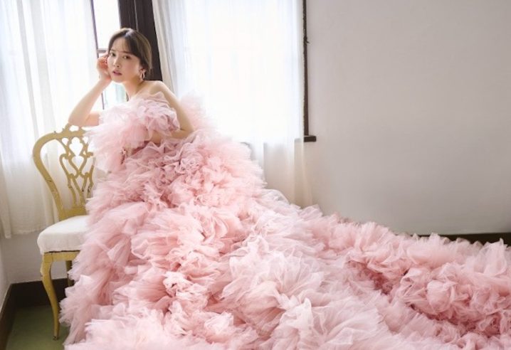 加藤史帆（かとう しほ）ウエディングドレス姿