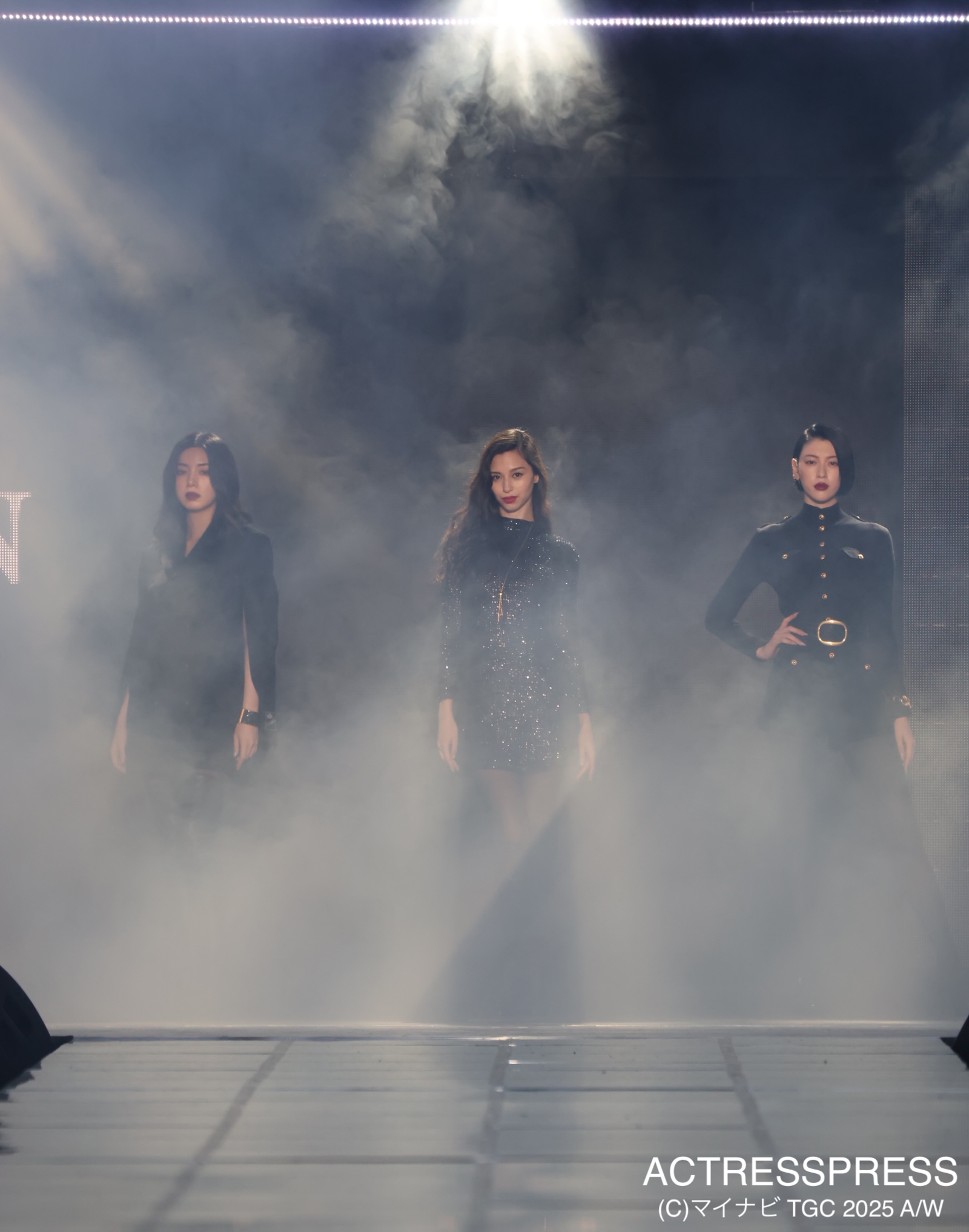 中条あやみ、三吉彩花、池田エライザ