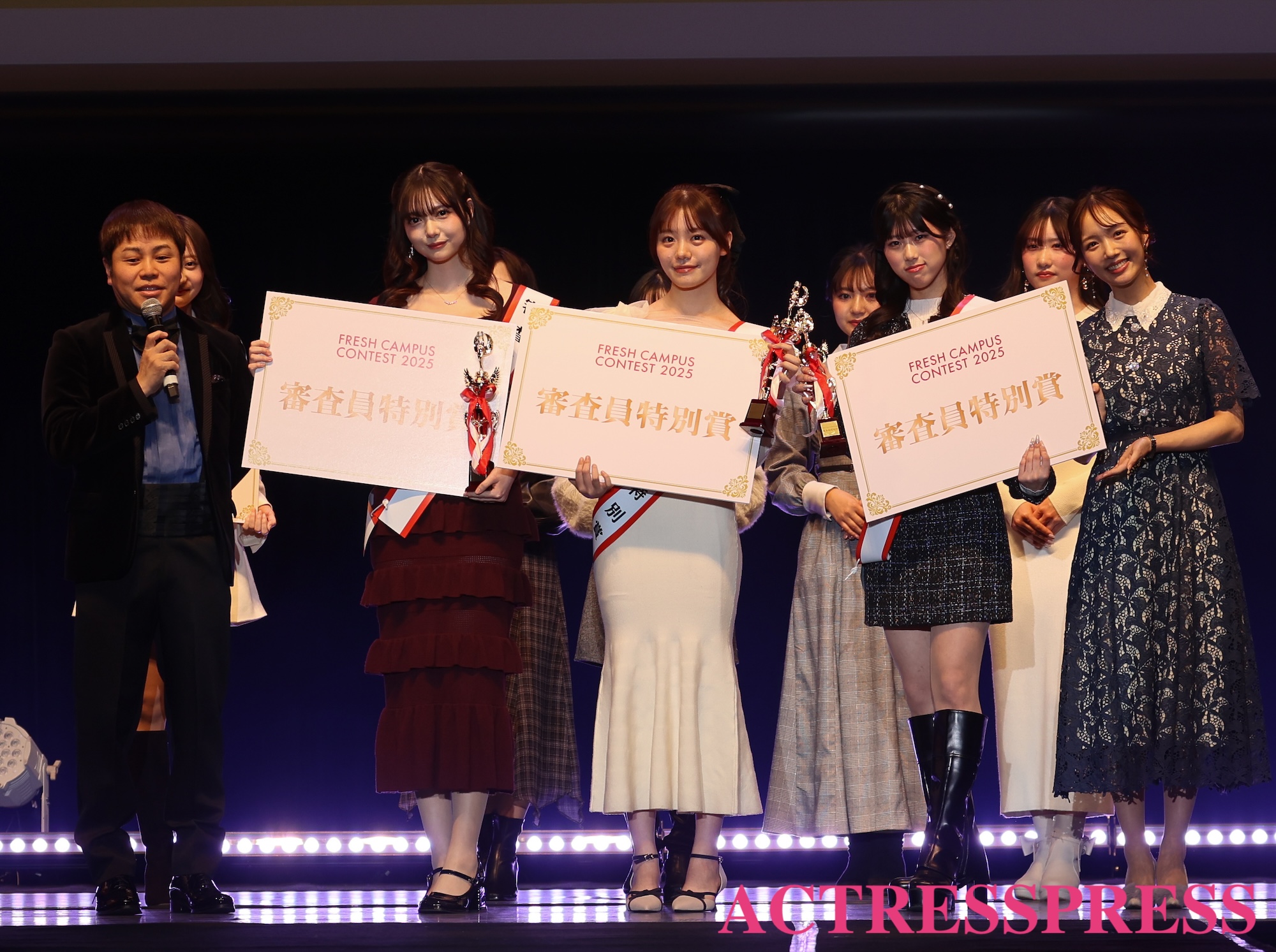 審査員特別賞・水野純鈴、夏凪里季、菅井純愛