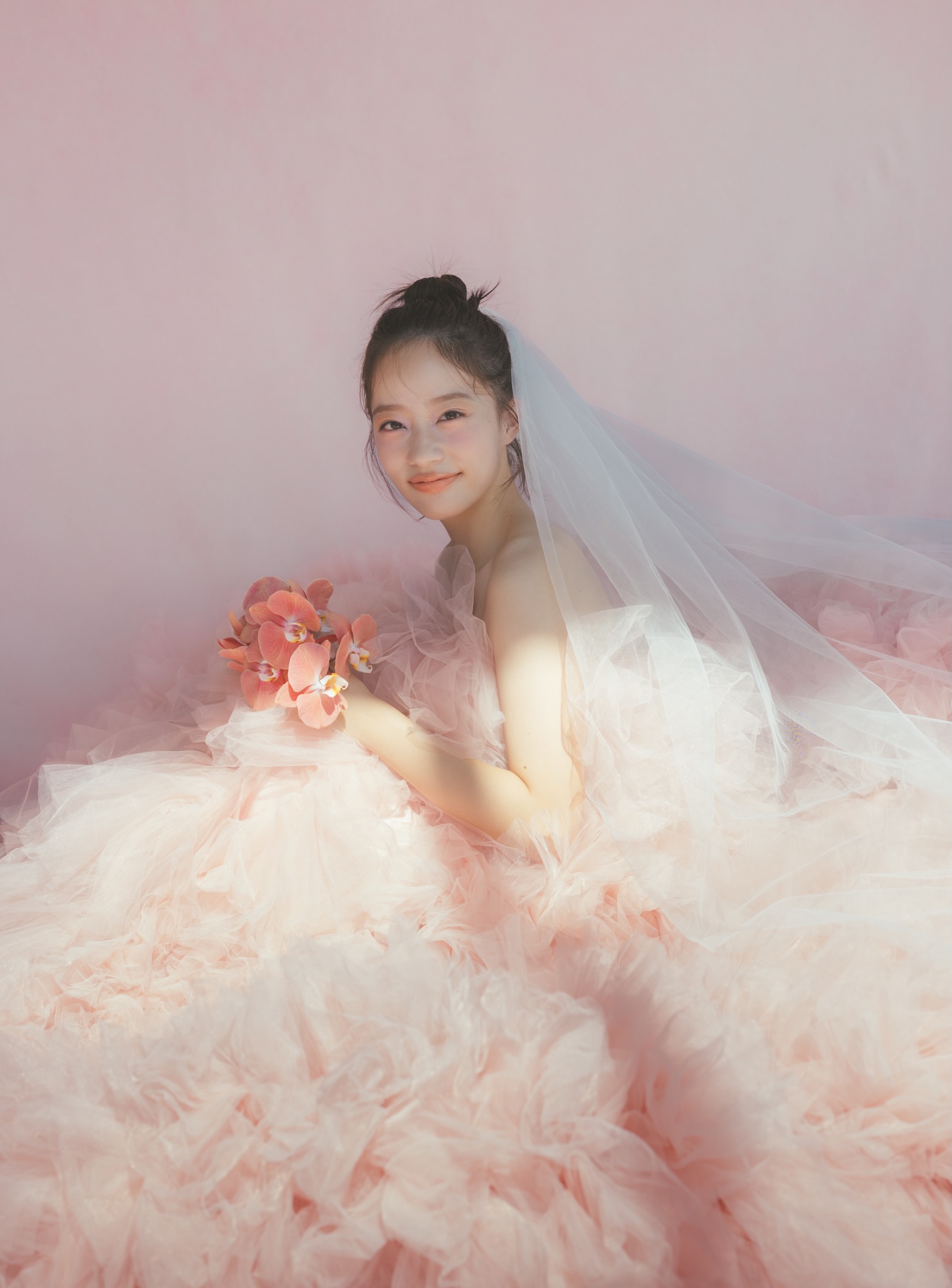 池端杏慈 ウエディングドレス/ゼクシィ15代目CMガール.