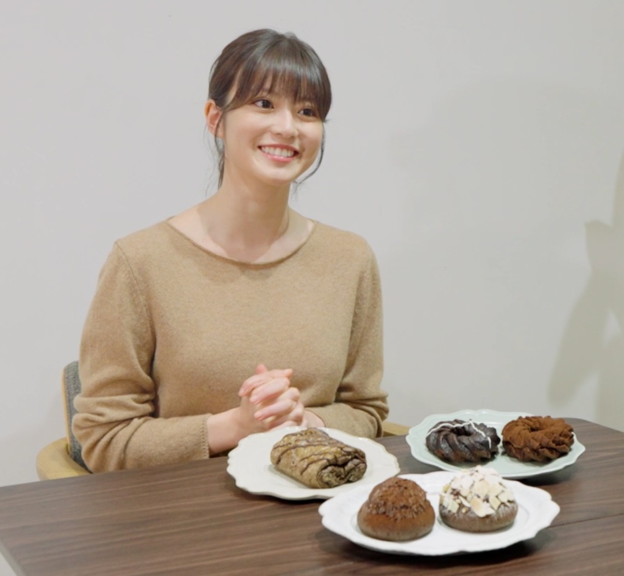 今田美桜 / ミスタードーナツ×ゴディバ