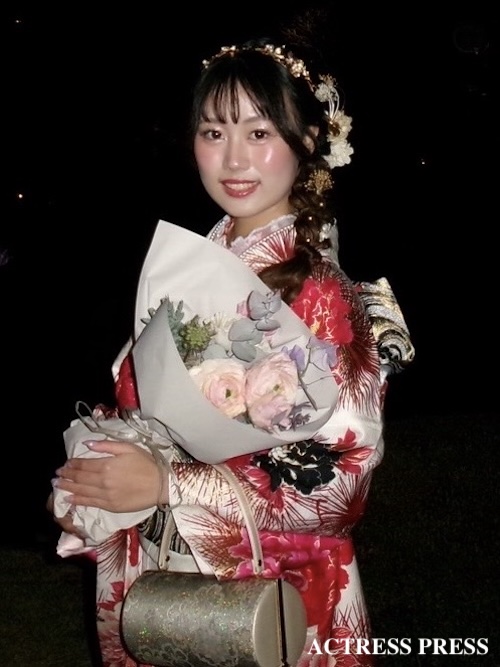 酒井里愛（早稲田大学）振袖