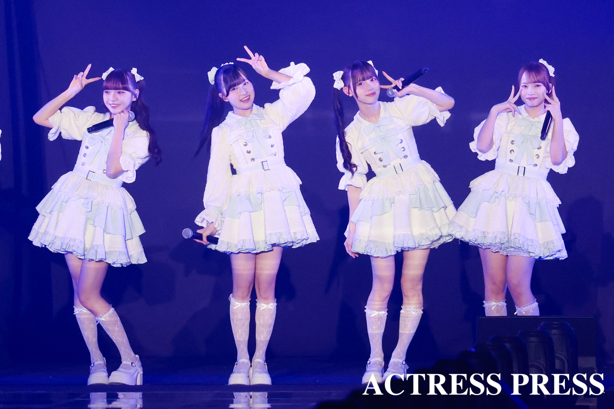 高嶺のなでしこ